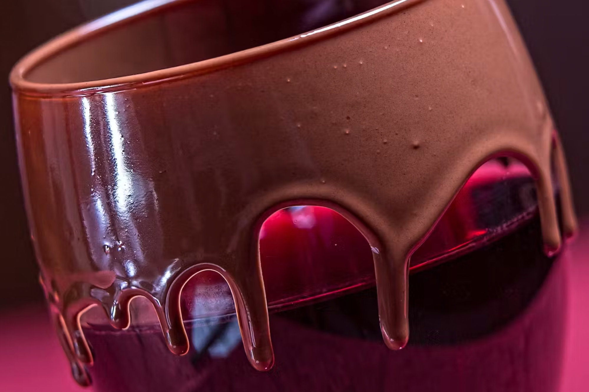 Wine glass with chocolate rim